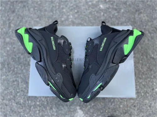 Paris Papa Black and Green（7-12 work day deliver）