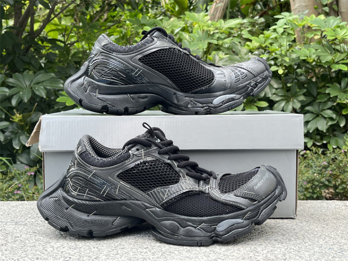 Balenciaga Black Warrior（7-12 work day deliver）