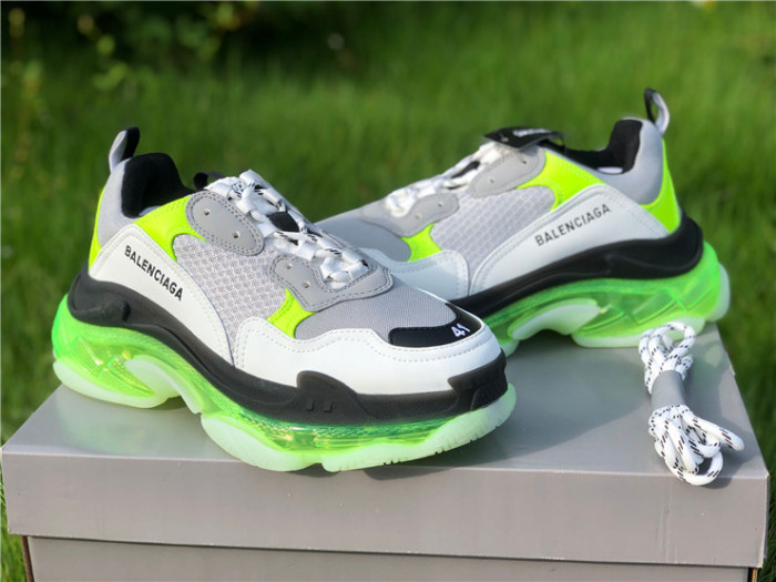 Balenciaga third generation air cushion white and green color matching（7-12 work day deliver）