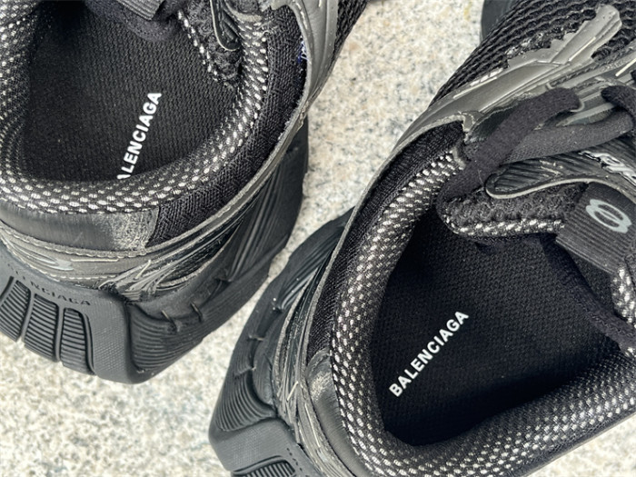 Balenciaga Black Warrior（7-12 work day deliver）