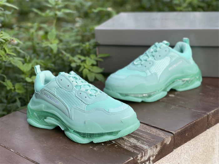 Paris Air Cushion Mint Green Color（7-12 work day deliver）