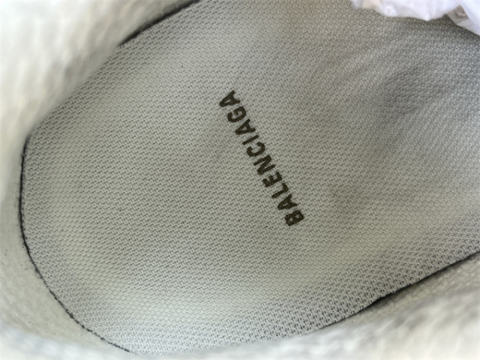 Balenciaga 10 3XL Olive Green（7-12 work day deliver）