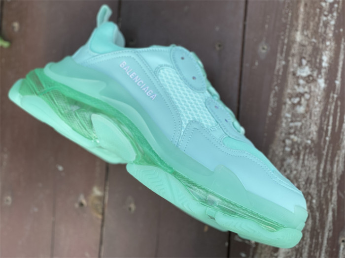 Paris Air Cushion Mint Green Color（7-12 work day deliver）
