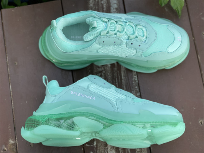 Paris Air Cushion Mint Green Color（7-12 work day deliver）
