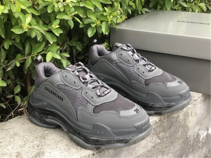 Paris III Air Cushion Black and Gray（7-12 work day deliver）