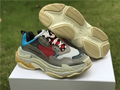 Balenciaga Triple S（7-12 work day deliver）