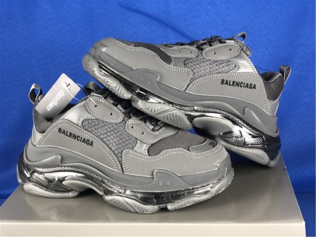 Paris III Air Cushion Black and Gray（7-12 work day deliver）
