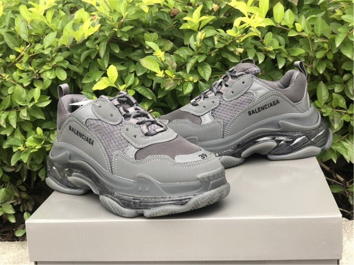 Paris III Air Cushion Black and Gray（7-12 work day deliver）