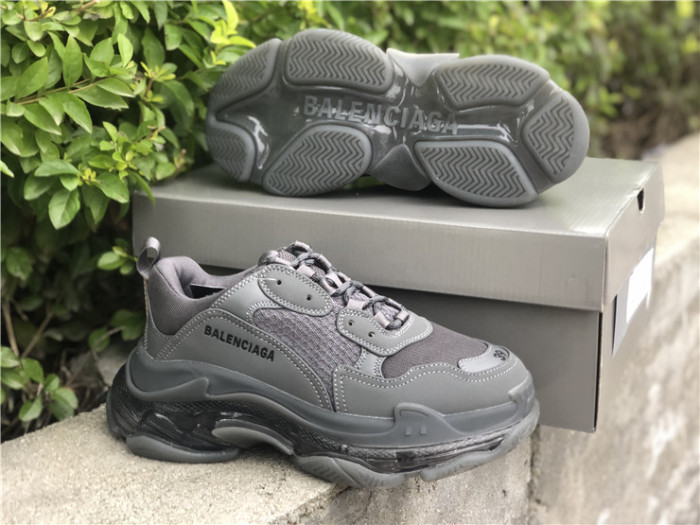 Paris III Air Cushion Black and Gray（7-12 work day deliver）