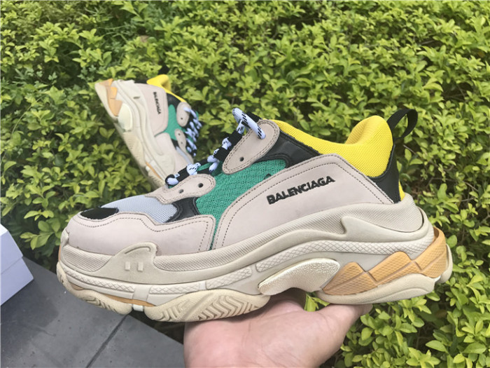 Balenciaga Triple S Yellow Green（7-12 work day deliver）