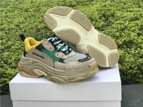 Balenciaga Triple S Yellow Green（7-12 work day deliver）