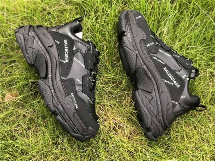 Balenciaga Papa Black and Green Letters（7-12 work day deliver）