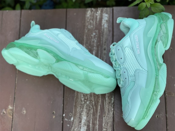 Paris Air Cushion Mint Green Color（7-12 work day deliver）