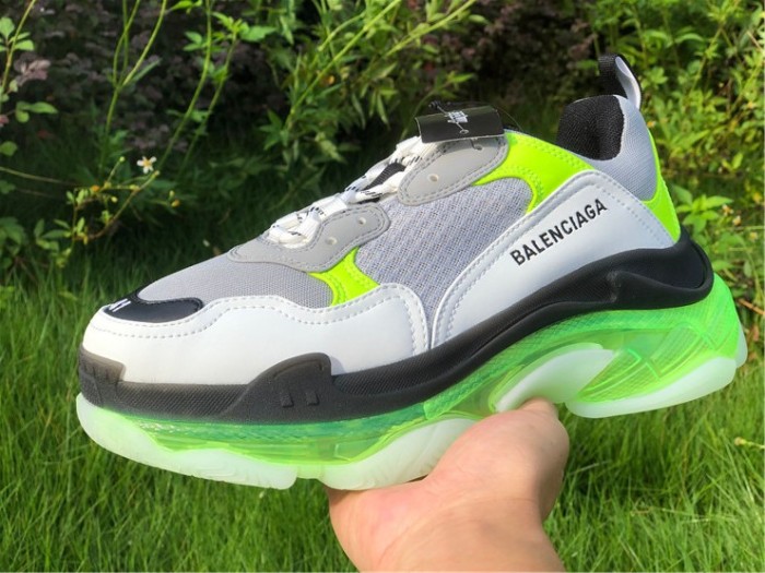 Balenciaga third generation air cushion white and green color matching（7-12 work day deliver）