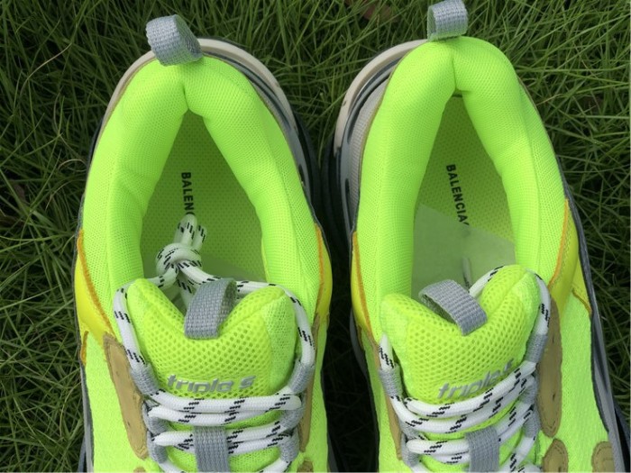 Balenciaga Dad Generation Fluorescent Green Dark Gray Color（7-12 work day deliver）