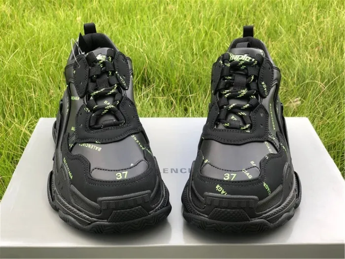 Balenciaga Papa Black and Green Letters（7-12 work day deliver）