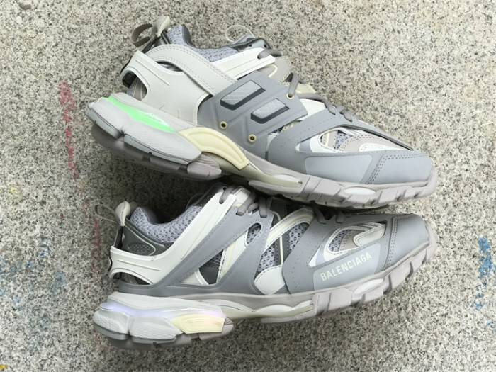 Balenciaga 3.0 Light Shoes LED（7-12 work day deliver）