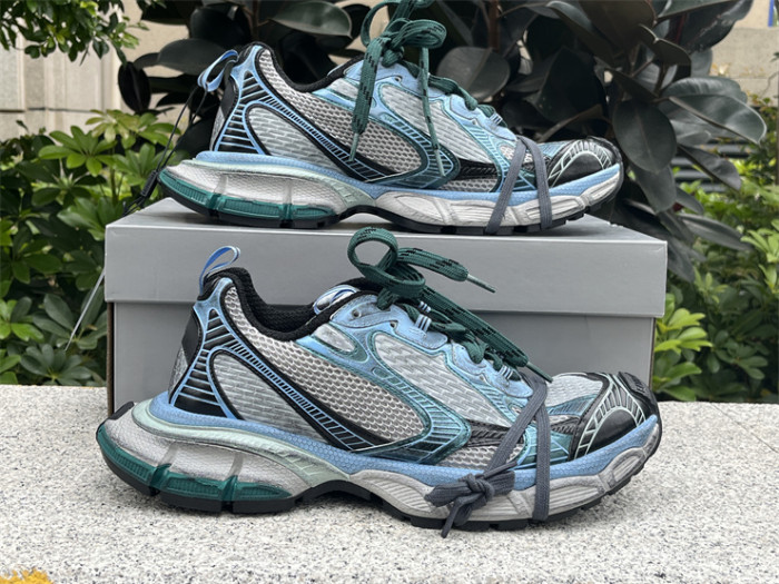 Balenciaga 10 3XL grey green（7-12 work day deliver）