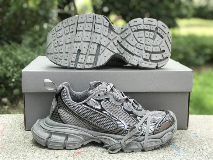Balenciaga 10 3XL（7-12 work day deliver）