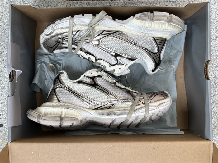 Balenciaga 10 3XL（7-12 work day deliver）