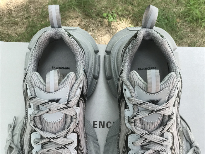 Balenciaga 10 3XL（7-12 work day deliver）