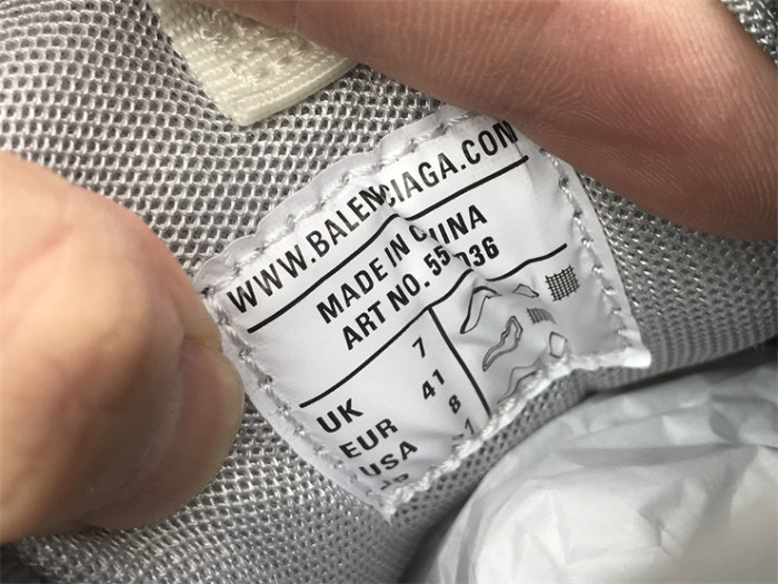 Balenciaga 3.0 Light Shoes LED（7-12 work day deliver）