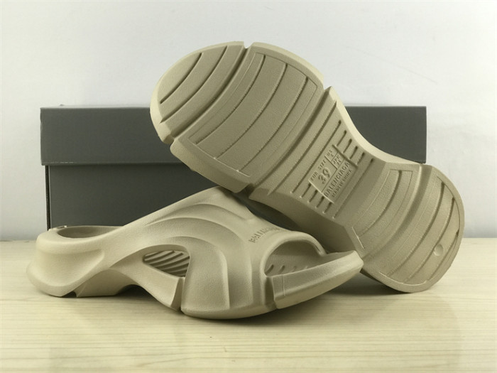 Balenciaga Slippers（7-12 work day deliver）
