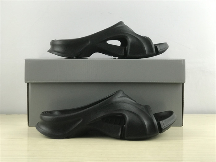 Balenciaga Slippers（7-12 work day deliver）