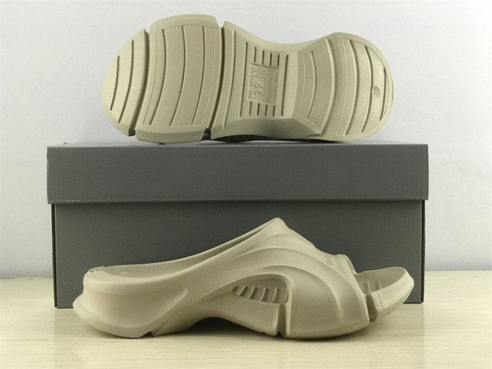 Balenciaga Slippers（7-12 work day deliver）