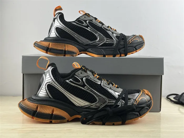 Balenciaga 10 3XL（7-12 work day deliver）