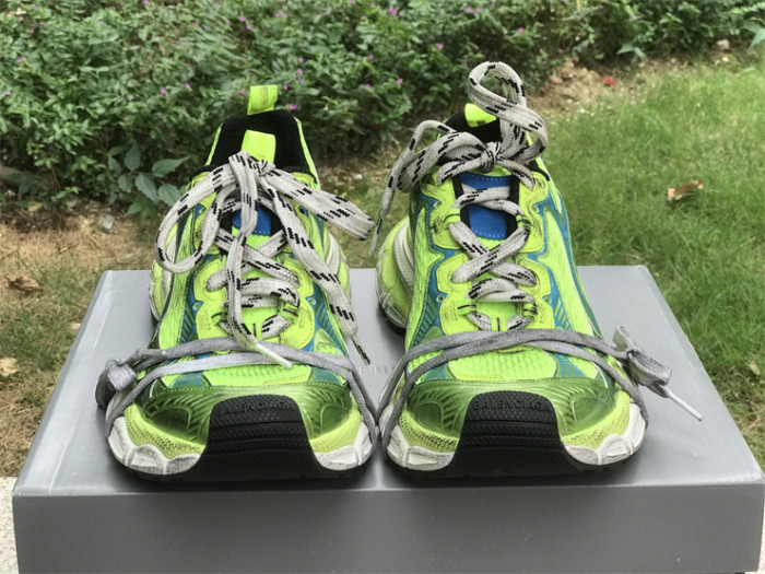 Balenciaga 10 3XL Green（7-12 work day deliver）