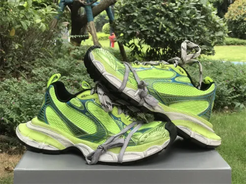 Balenciaga 10 3XL Green（7-12 work day deliver）