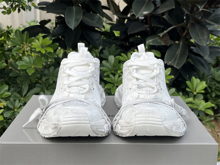 Balenciaga 10 3XL all white（7-12 work day deliver）