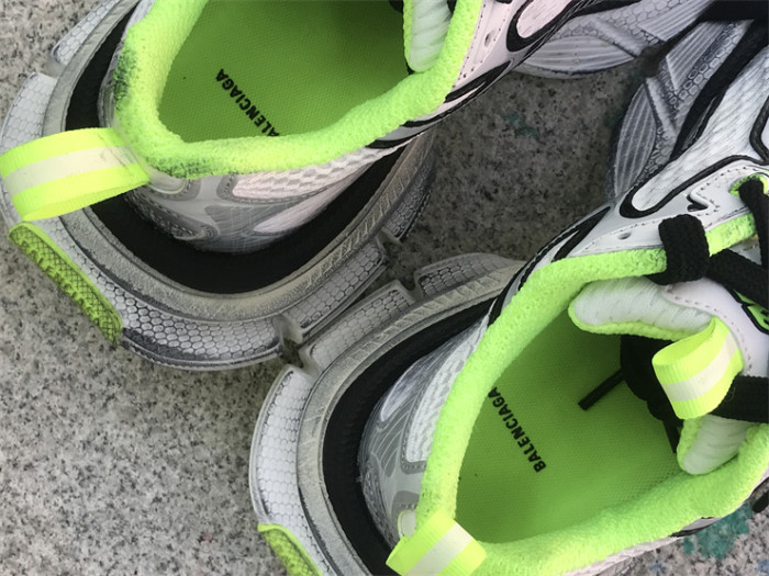 Balenciaga 10 3XL（7-12 work day deliver）