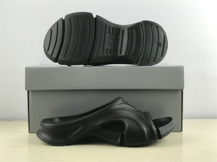 Balenciaga Slippers（7-12 work day deliver）