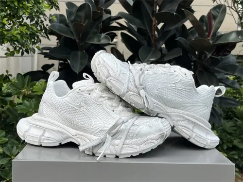 Balenciaga 10 3XL all white（7-12 work day deliver）