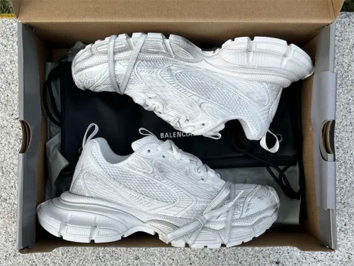 Balenciaga 10 3XL all white（7-12 work day deliver）