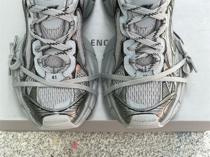 Balenciaga 10 3XL（7-12 work day deliver）
