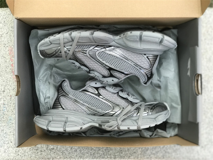Balenciaga 10 3XL（7-12 work day deliver）