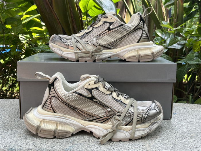 Balenciaga 10 3XL（7-12 work day deliver）