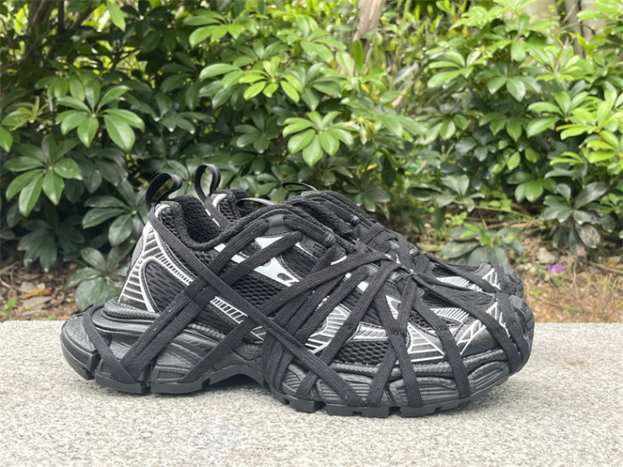 Balenciaga 10 3XL black and white straps（7-12 work day deliver）