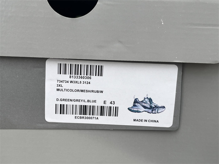 Balenciaga 10 3XL grey green（7-12 work day deliver）