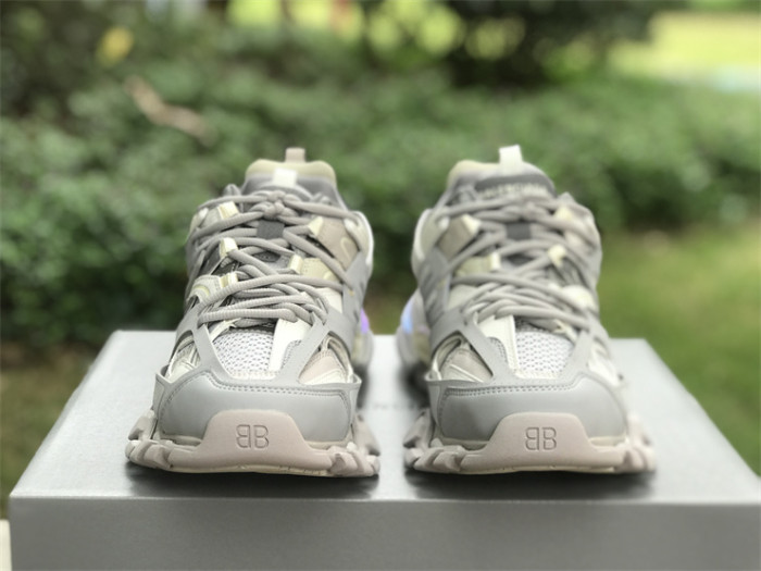 Balenciaga 3.0 Light Shoes LED（7-12 work day deliver）