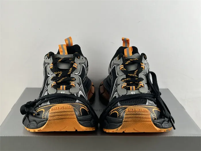 Balenciaga 10 3XL（7-12 work day deliver）