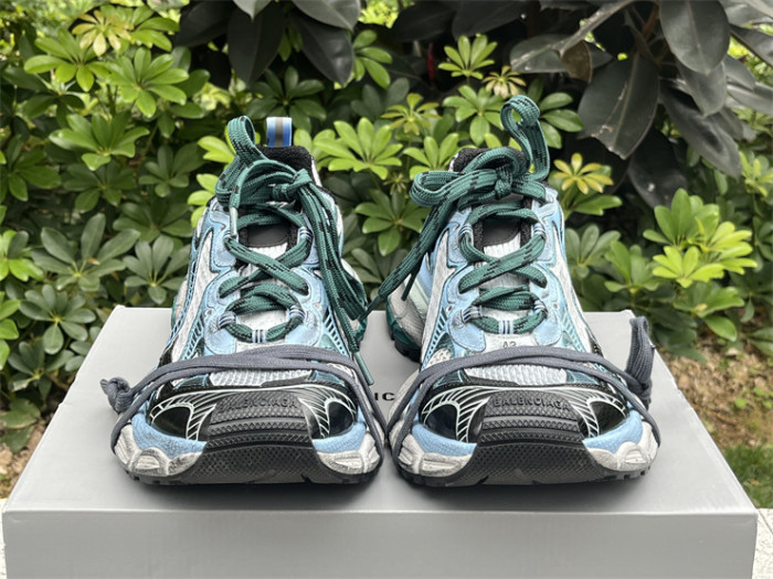 Balenciaga 10 3XL grey green（7-12 work day deliver）