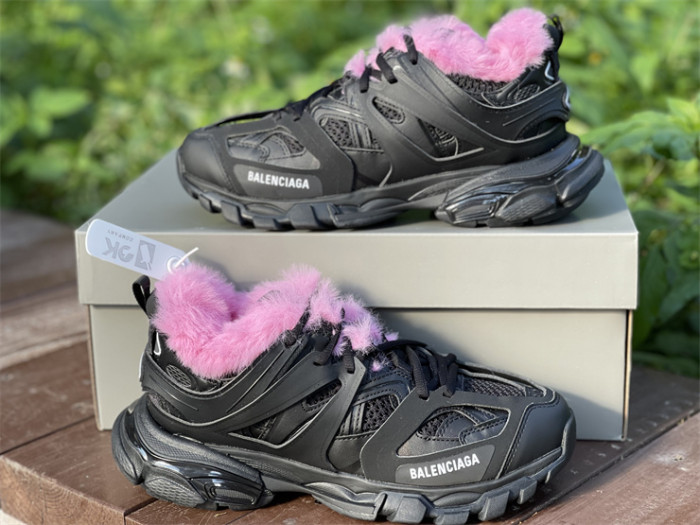 Balenciaga three generations of black and pink hair（7-12 work day deliver）