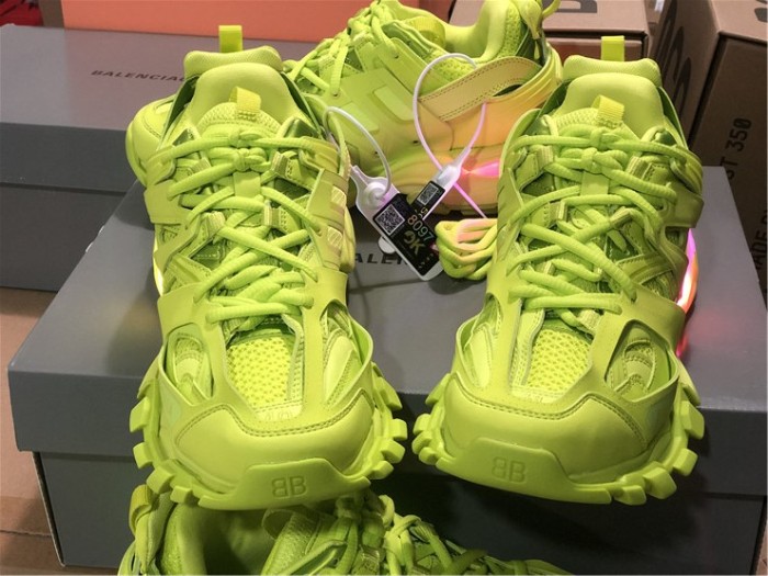 Balenciaga third generation LED lamp fluorescent green color（7-12 work day deliver）