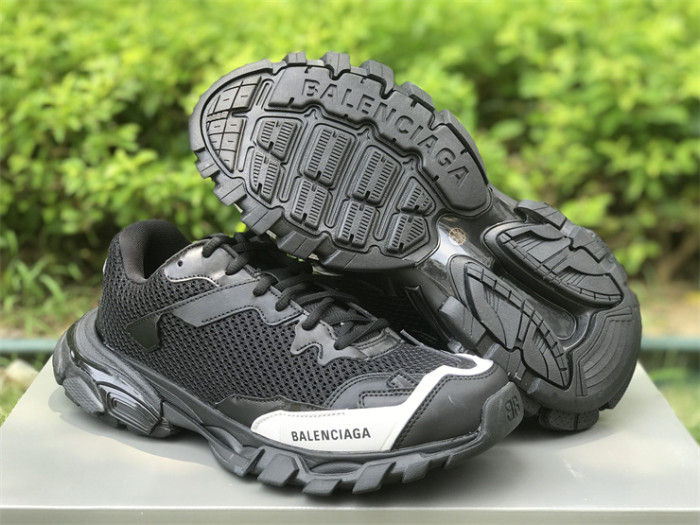 Balenciaga low-top black and silver（7-12 work day deliver）