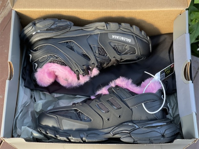 Balenciaga three generations of black and pink hair（7-12 work day deliver）