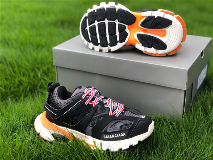 Balenciaga three generations black and white orange（7-12 work day deliver）